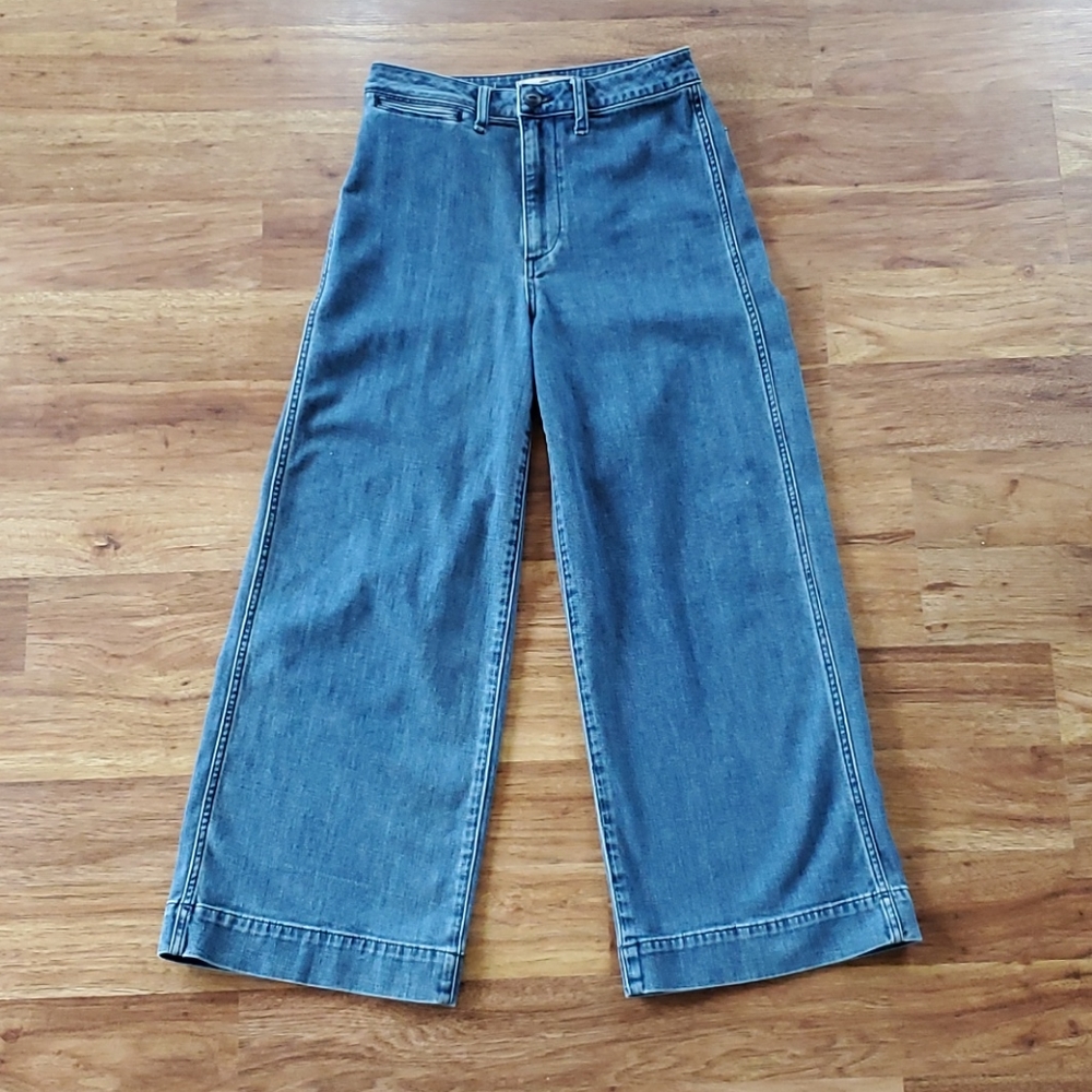 Madewell Size 26 High Rise Wide Leg Cropped Jeans